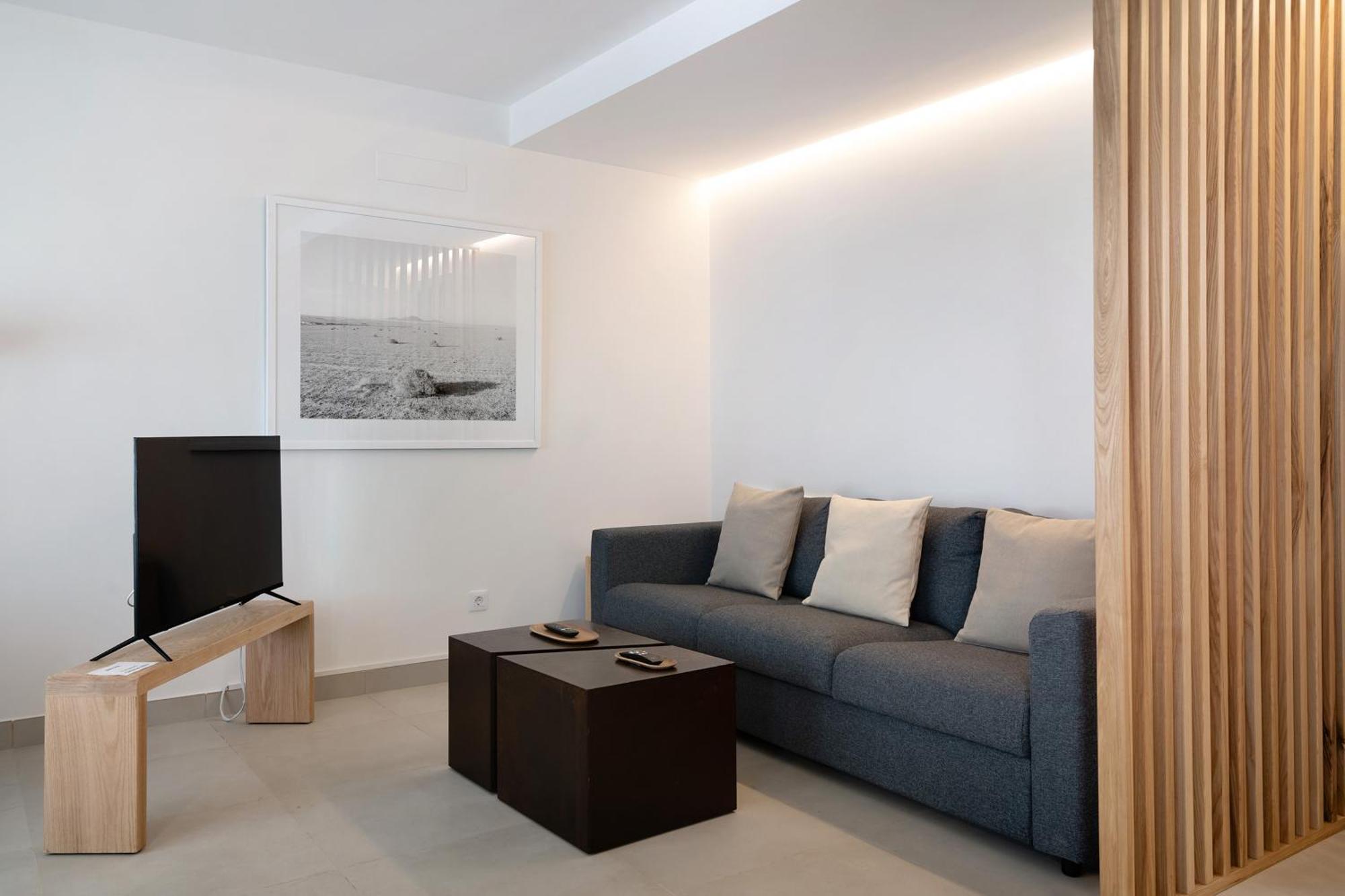 Panasco Suites Arrecife  Buitenkant foto