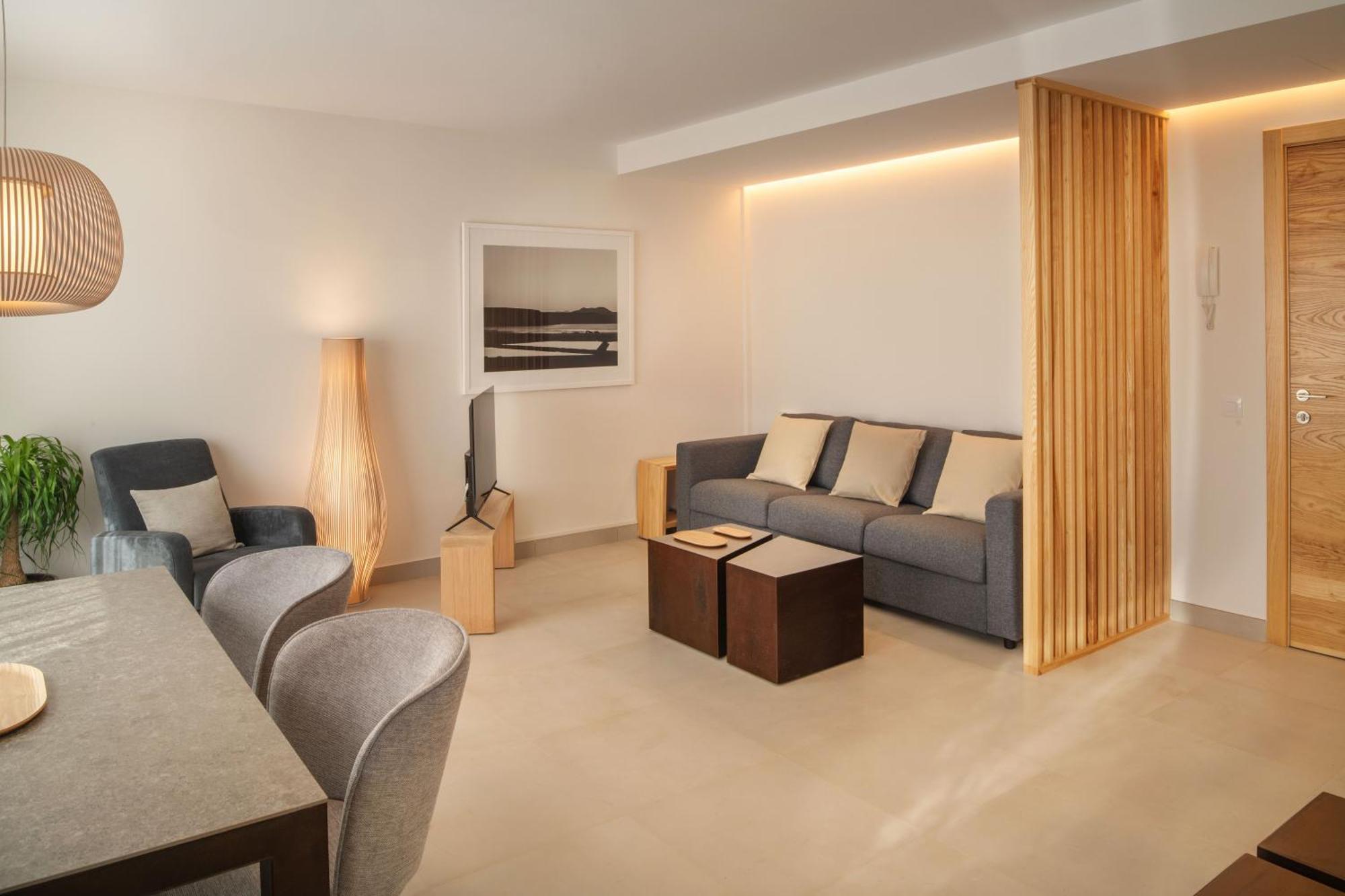 Panasco Suites Arrecife  Buitenkant foto